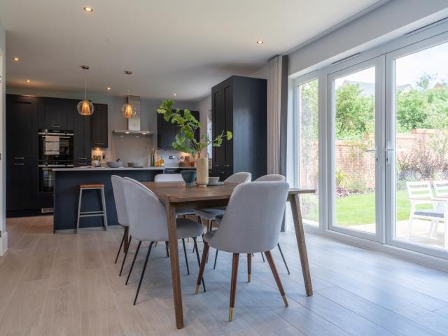 57092 Henley Kitchen Dining