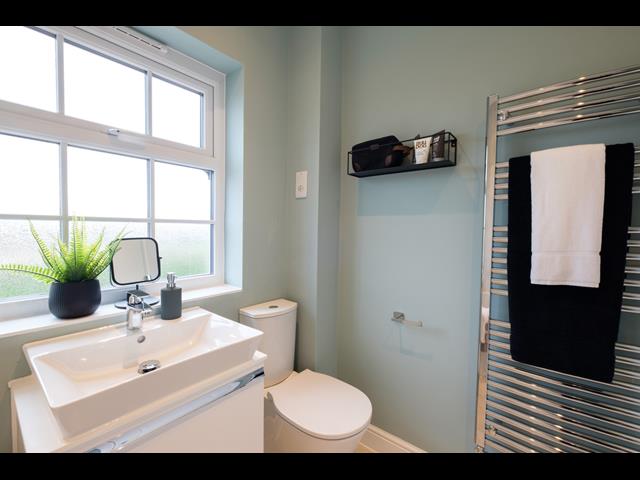 58106 Cropston Show Home Bathroom