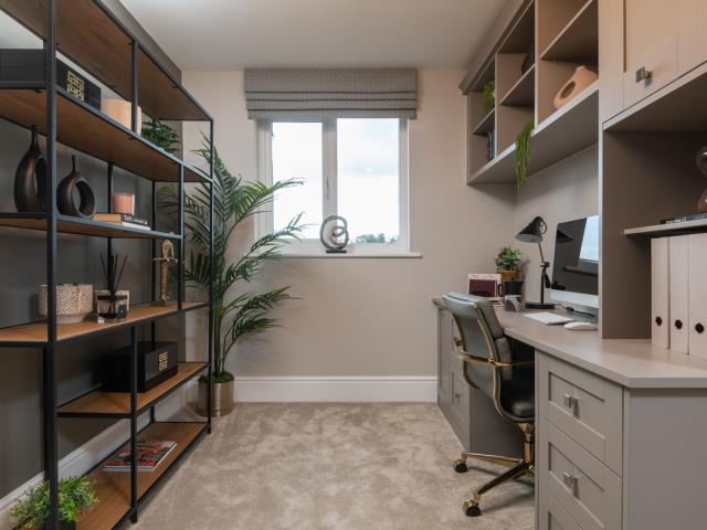 58373 Bedroom 4 Study