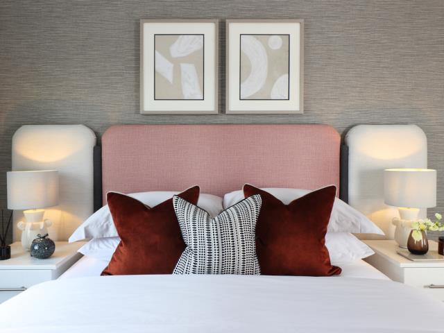 55252 Master Bedroom 2