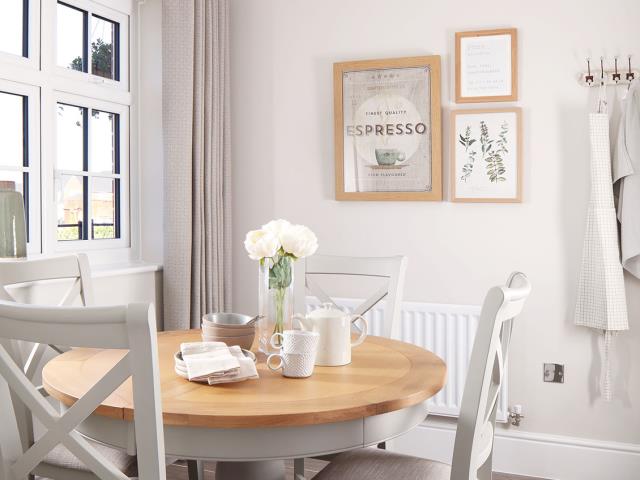 Grantham-semi - kitchen - seating - 46273