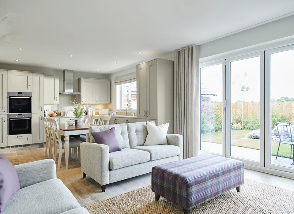 FamilyDIningKItchen-50539