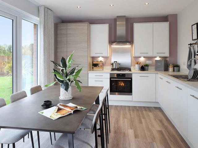Redrow-Letchworth-Dining-Kitchen-53437