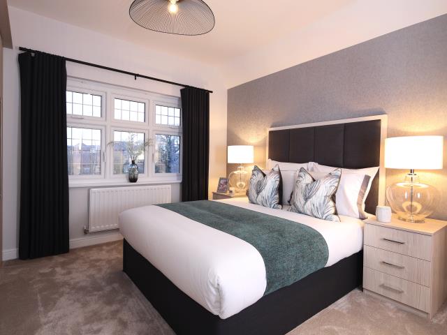 50215 - Master bedroom