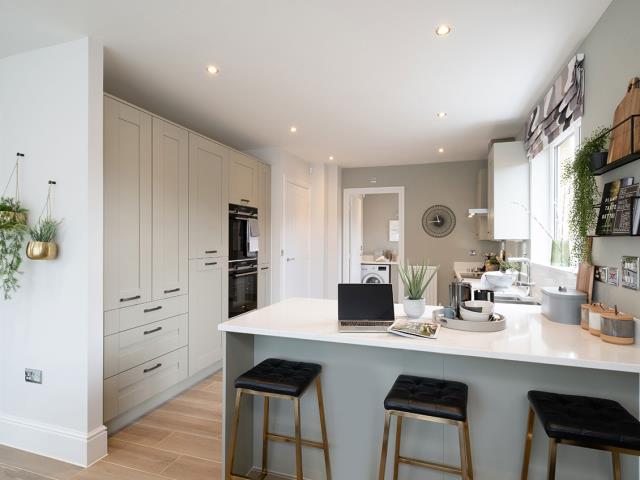 Redrow-Canterbury-Kitchen-56635