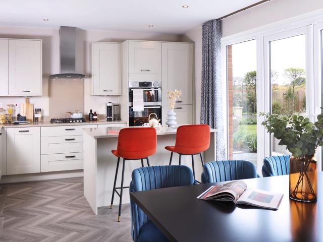 60692 - Main kitchen