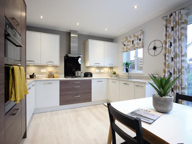 48810 - Main kitchen