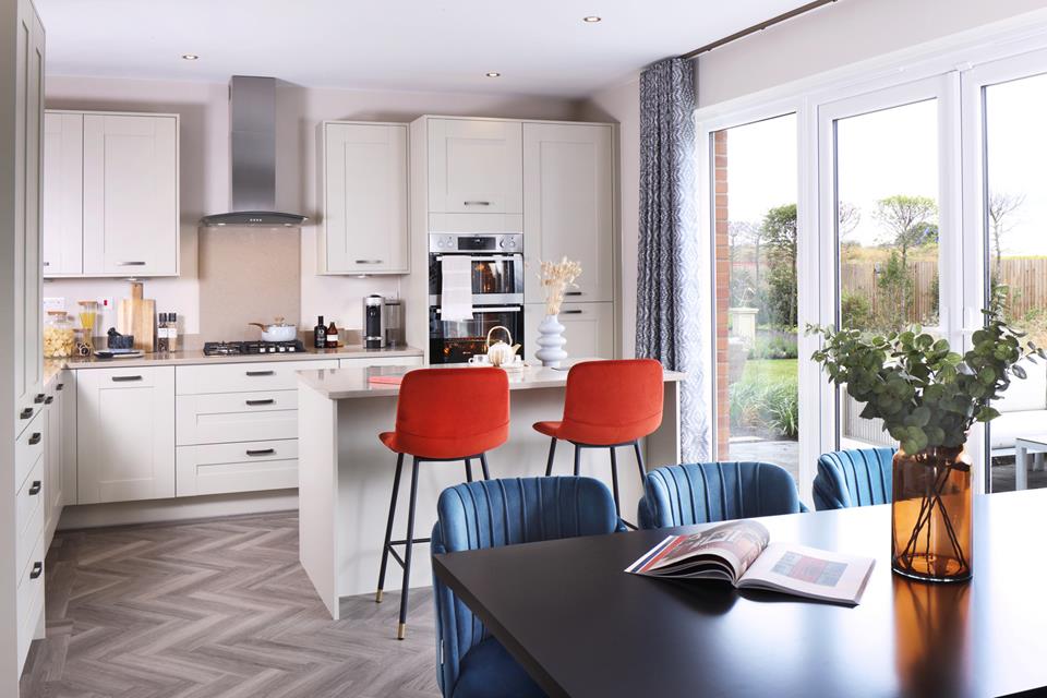 60692 - Main kitchen