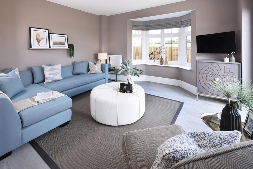 60740 - Living area