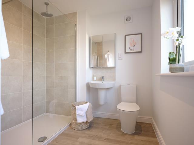 46633 - Plumley Bathroom