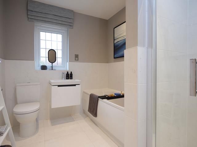 Redrow-Blenheim-Bathroom-53092
