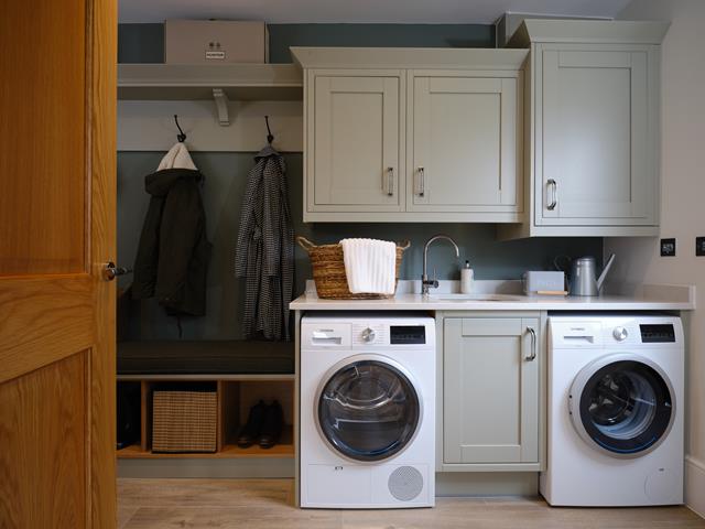 51462 - Utility main