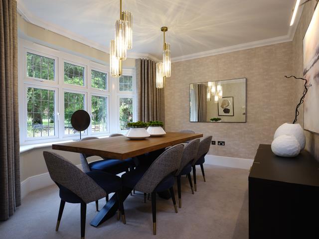 53077 - Main dining room