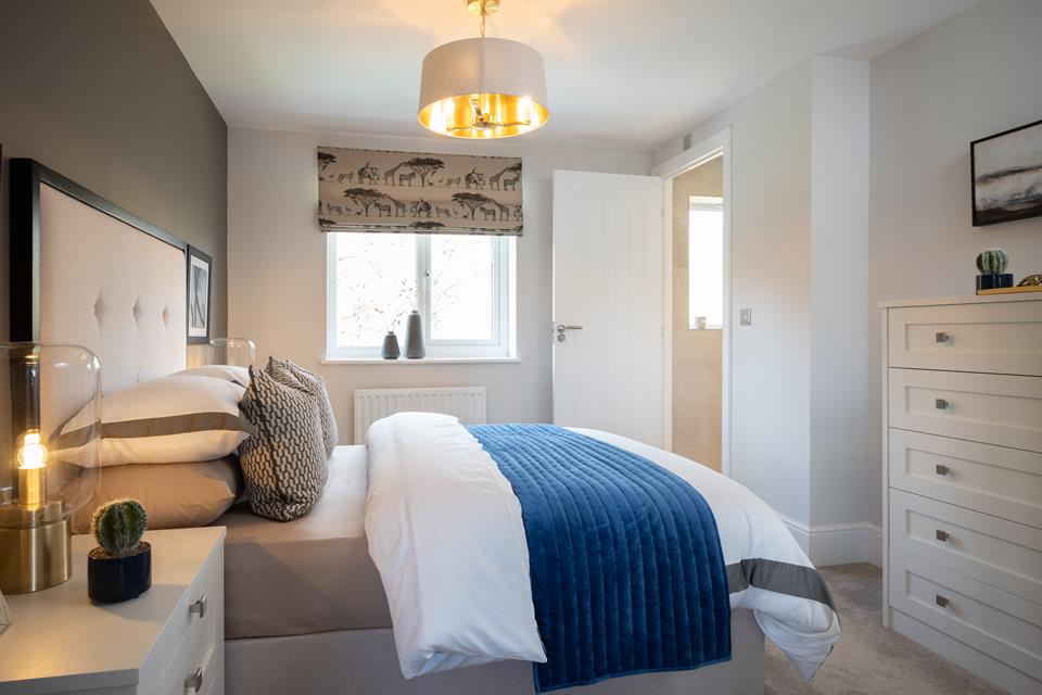 55305 - Second bedroom