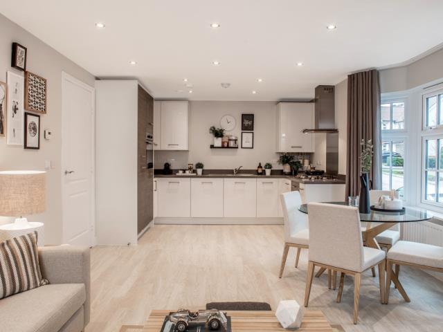 56761 - KITCHEN DINING