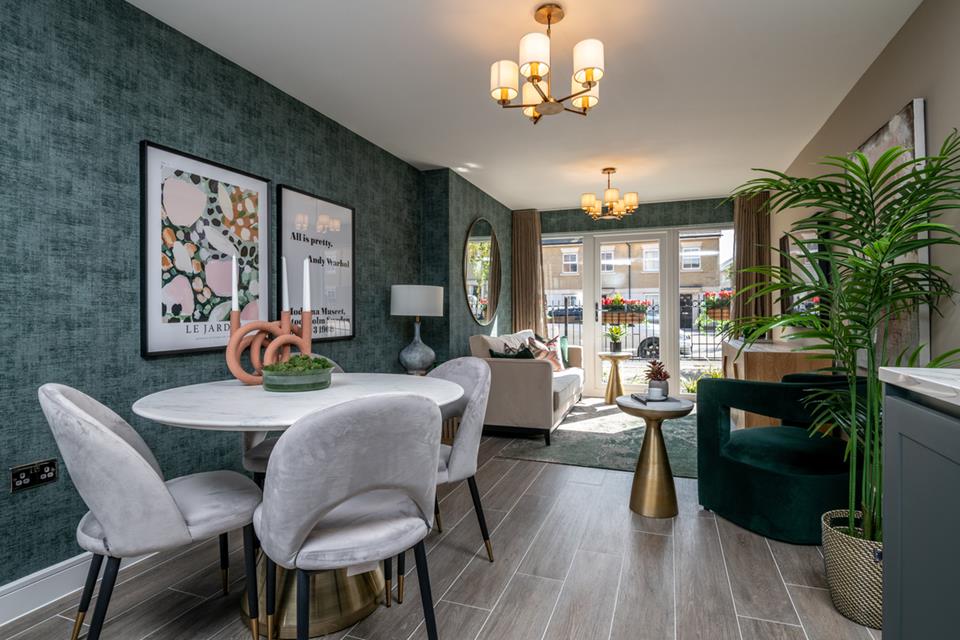 65346 - Dining Living