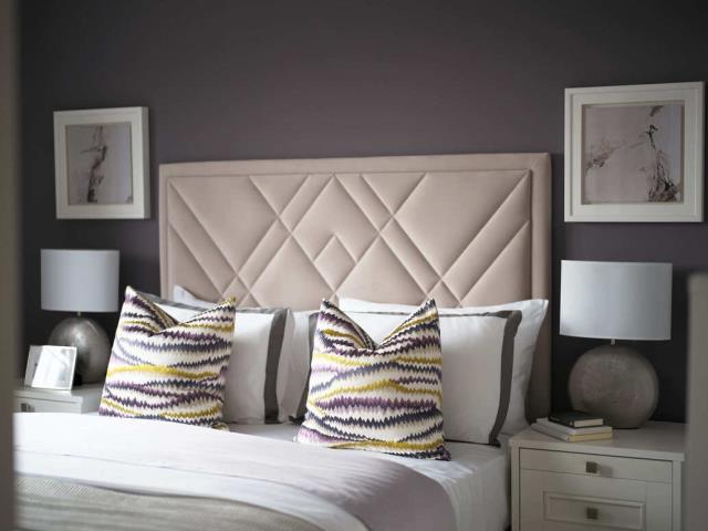 53004 - Bed 1 close up