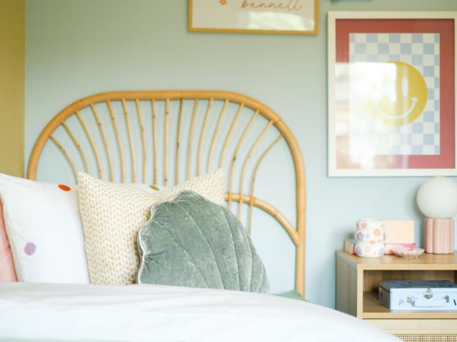 65360 - Bed 3 close up