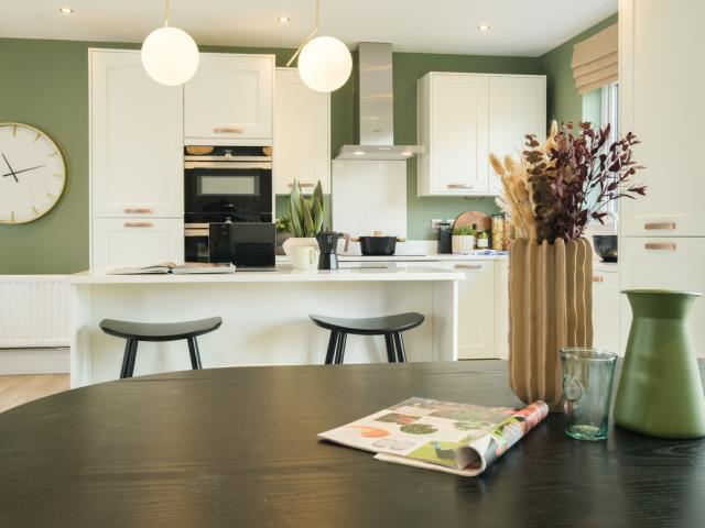 65362 - Kitchen Island focus