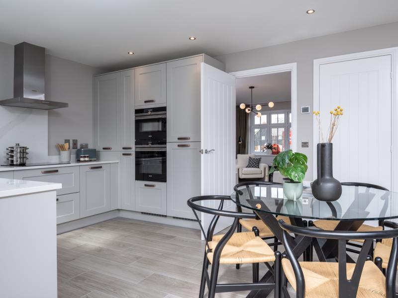 Kitchen dining