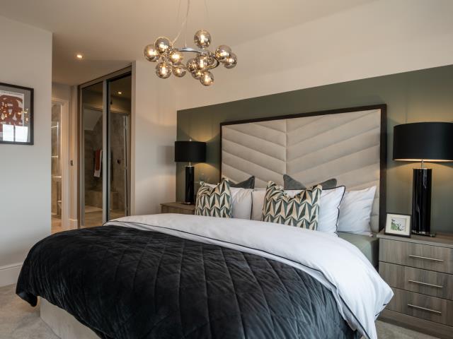 Main bed