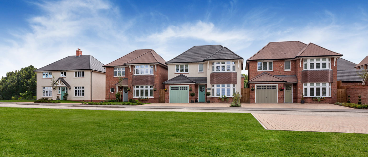 Redrow-LucasGardens-StreetScene-45963