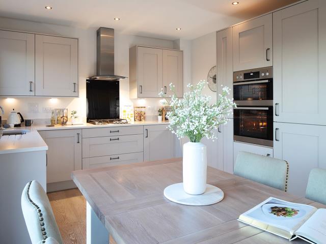 Wye-kitchen-dining-46414