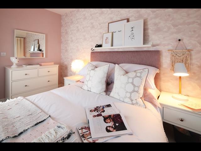 52004 Shaftesbury Bed 3