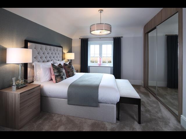 52010 Shaftesbury Bed 1