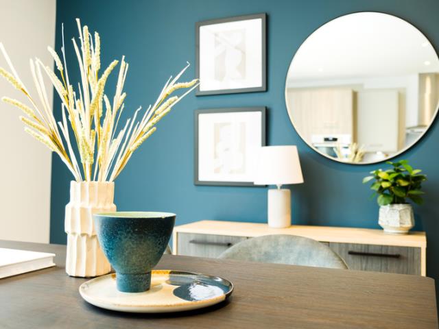 57775 Stratford Dining Life