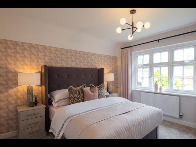 57170 Warwick bed 1 2