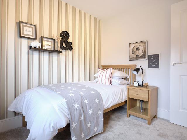 Canterbury-Bedroom-47339