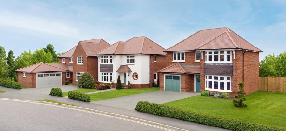 Street Scene at Ash Gardens