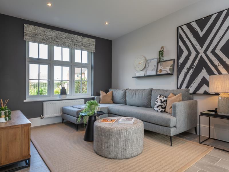 57258 - Family area in kitchen and dining mixed use space