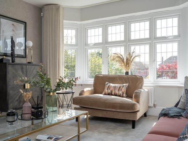 59302 Richmond Lounge RESIZED