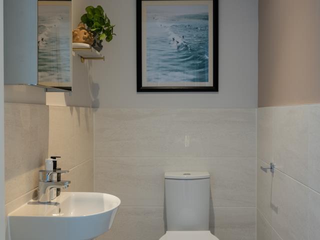 59330 Richmond Cloakroom RESIZED