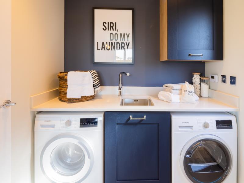 59913 1 Henley Utility