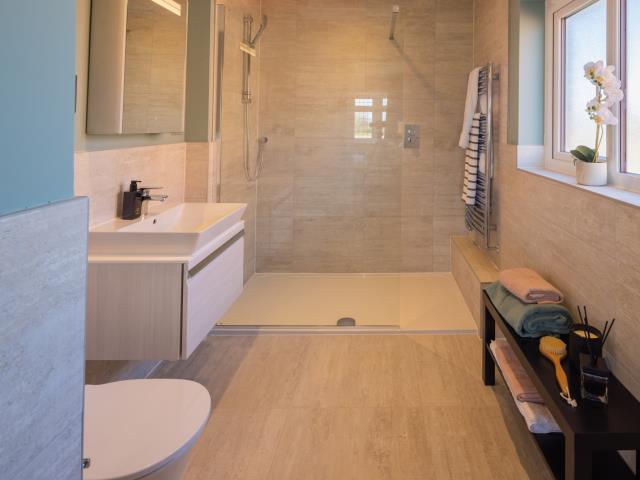 59921 1 Henley ensuite