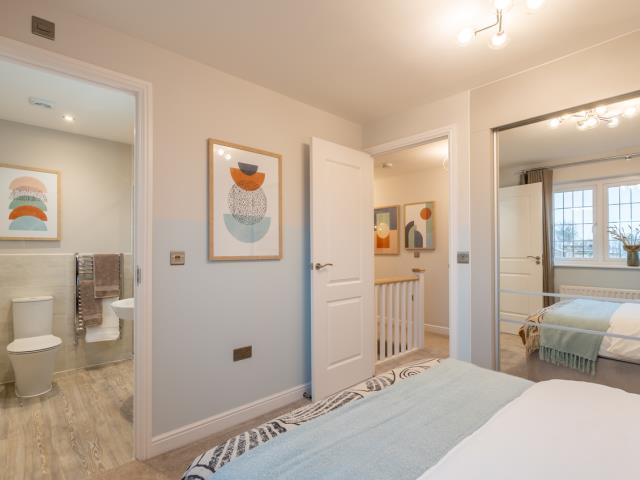 58955 1 OxfordLS Bedroom