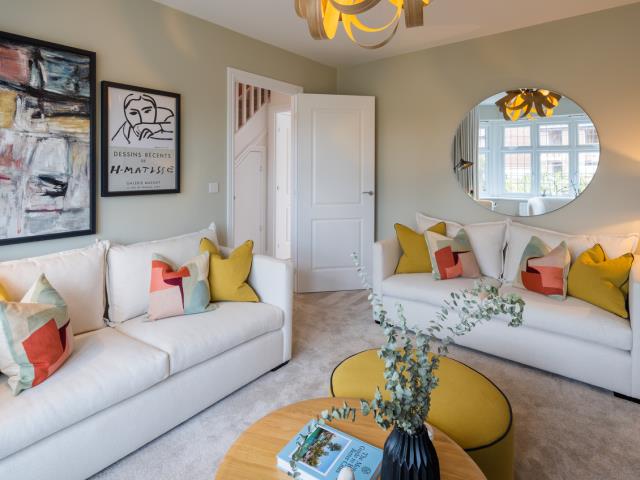 60806 2 OxfordLS Lounge