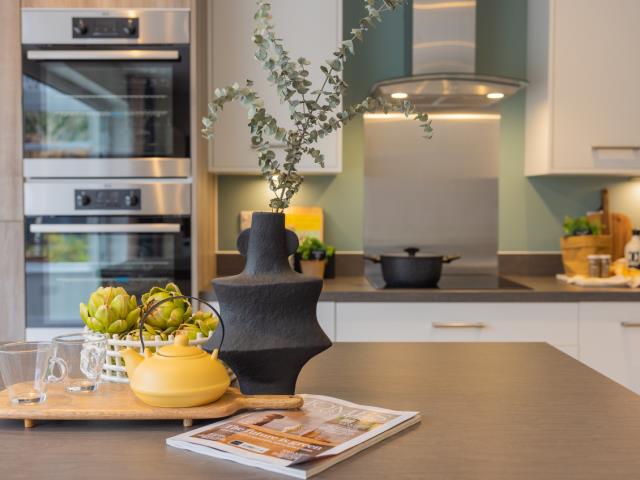 60811 2 Oxford Kitchen Top