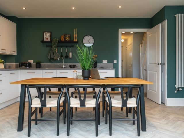 58039 Letchworth Kitchen Dining