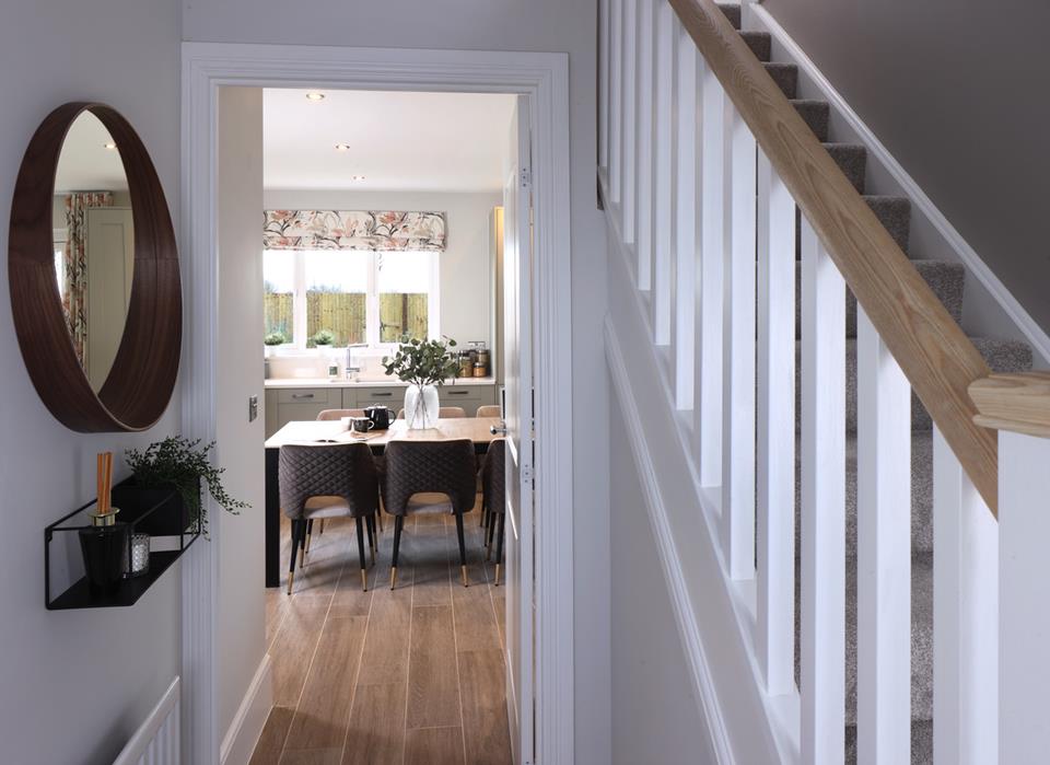 53556 LeamLS hallway