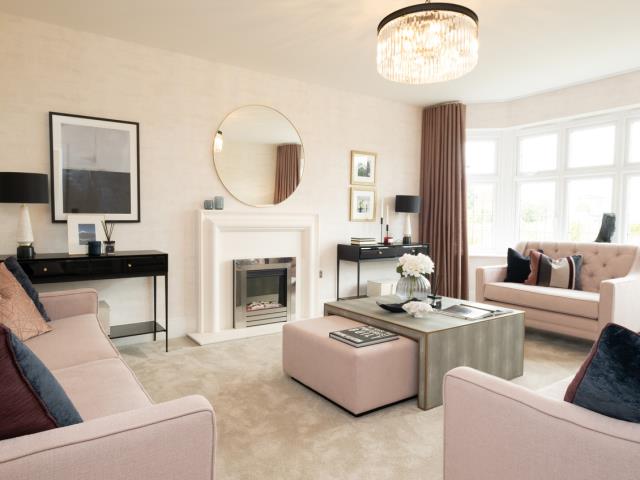 57792 Richmond lounge