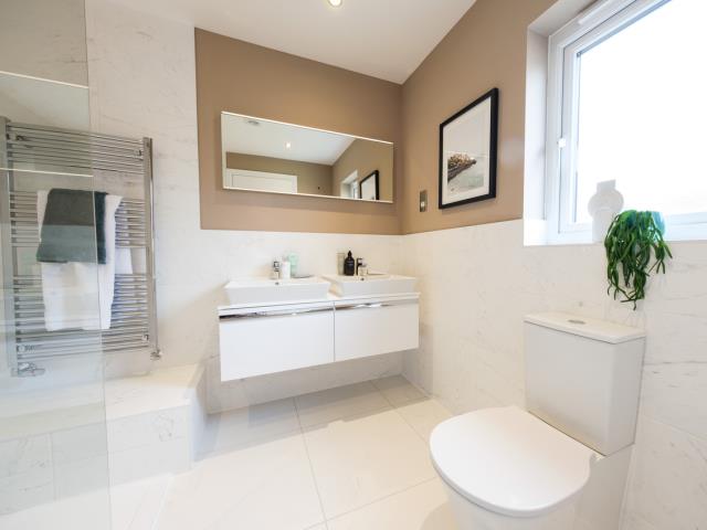 59786 Richmond ensuite