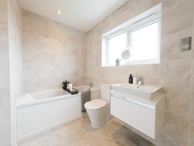 59797 Richmond bathroom