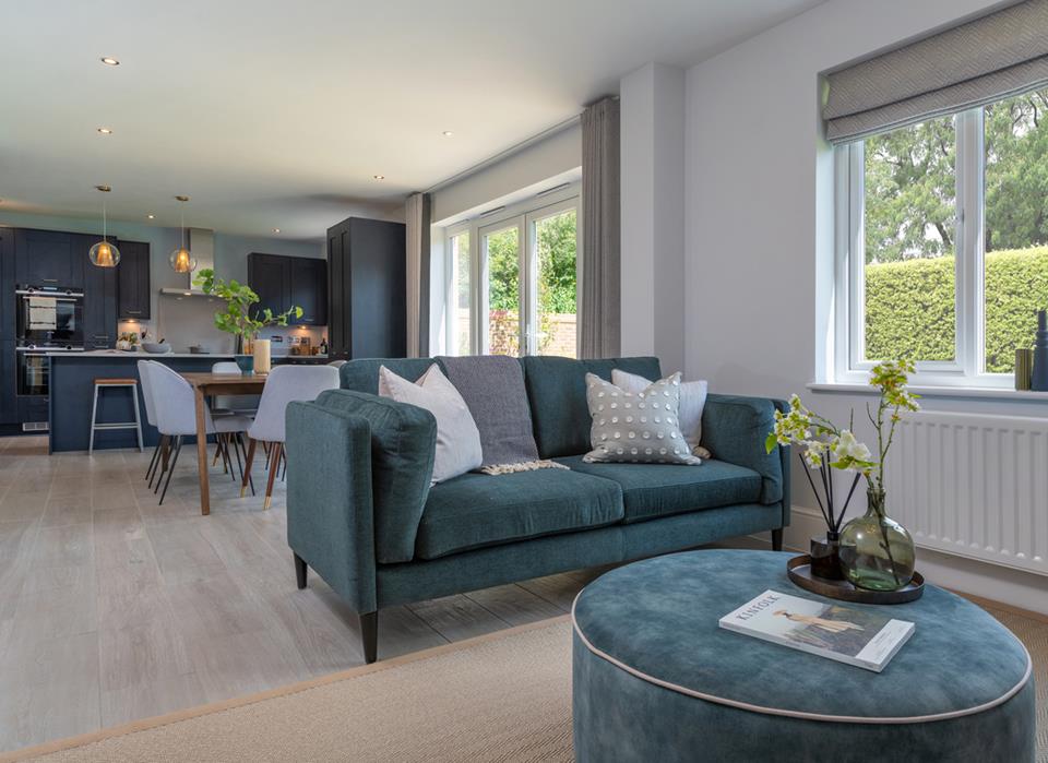 family kitchen diner 2