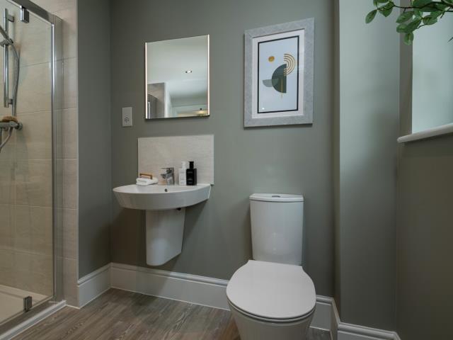 Leamington ensuite