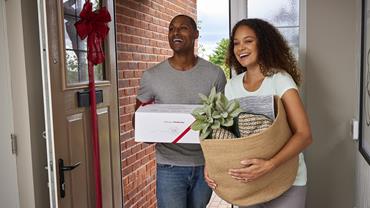 Redrow - Buying with Redrow - Bank of Family - Couple moving into thier new home