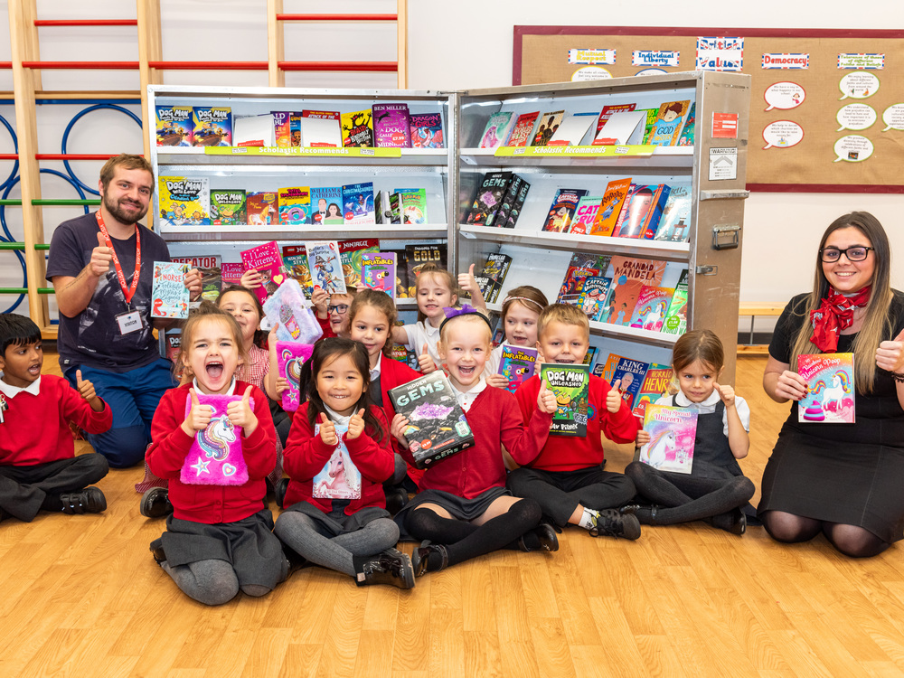 Redrow - Eastern - East Midlands launch a new pop-up library as part of its Book Bound initiative
